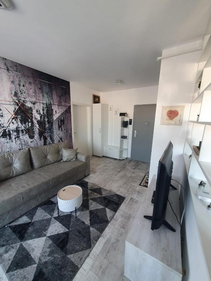 Studio 70 Brassó Kültér fotó
